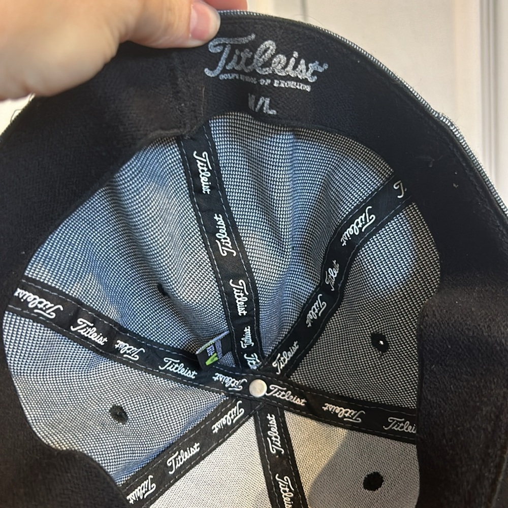 Titleist Raised Embroidery Logo A-Flex Ball Cap - Picture 5 of 7